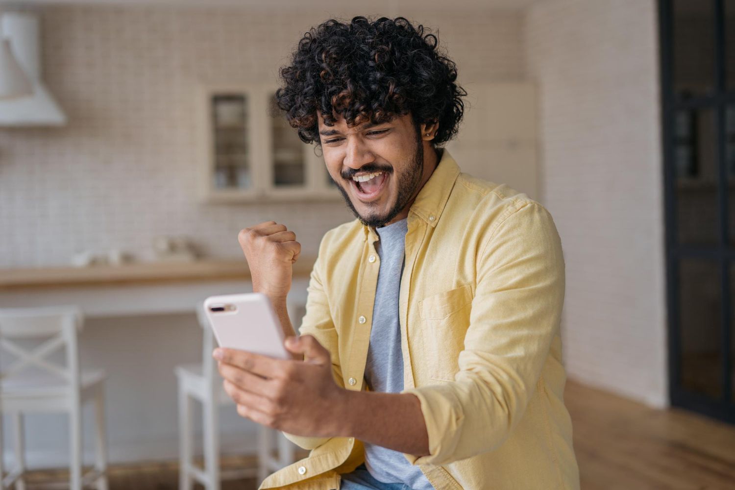 Mobile app benefits for small businesses