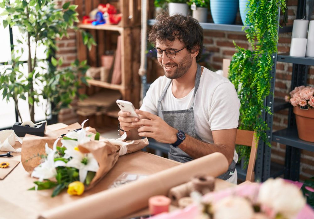 Why Every Small Business Needs a Mobile App in 2025
